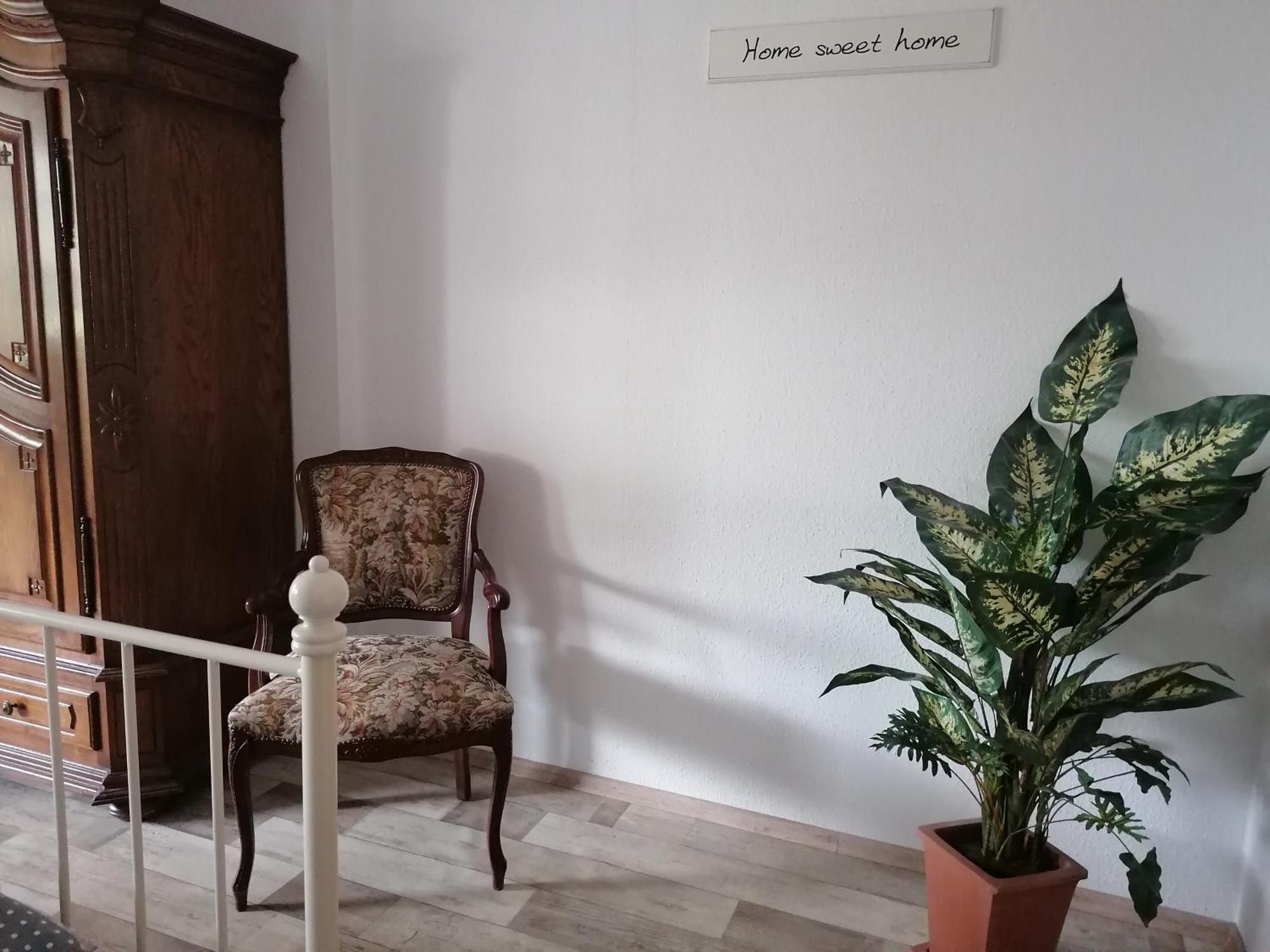 Ferienwohnung Am Reinhardswald - Eichenlaub - Mit Sauna Trendelburg Exteriör bild