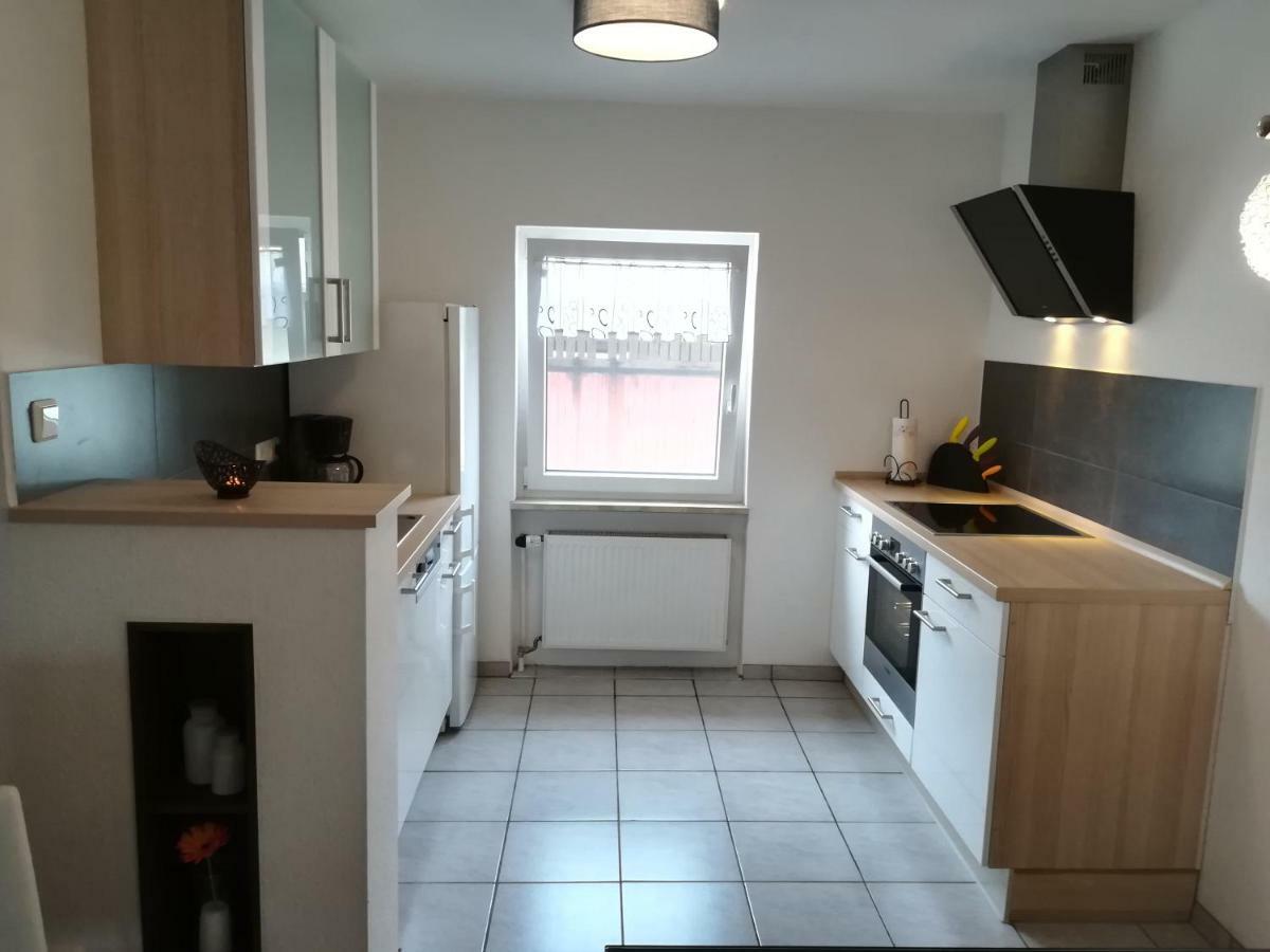 Ferienwohnung Am Reinhardswald - Eichenlaub - Mit Sauna Trendelburg Exteriör bild