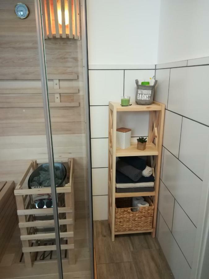 Ferienwohnung Am Reinhardswald - Eichenlaub - Mit Sauna Trendelburg Exteriör bild